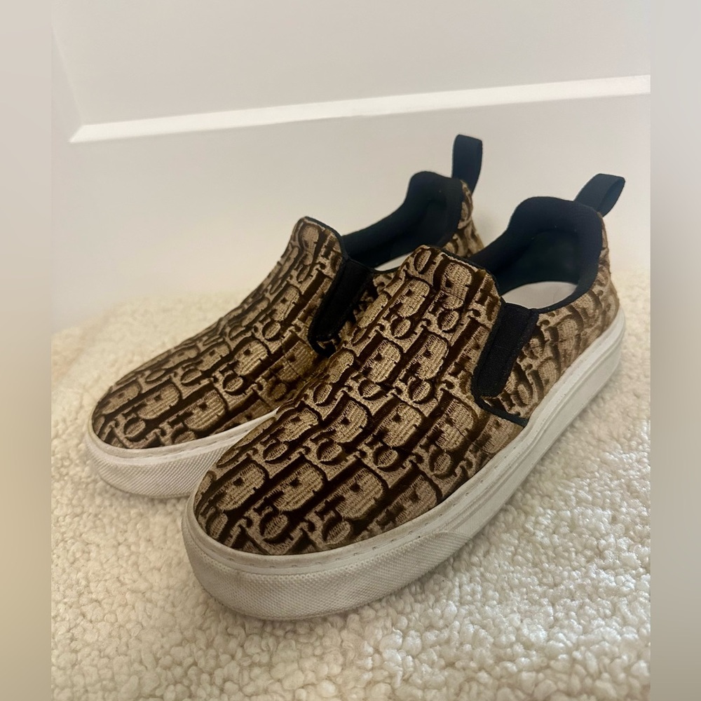 Christian Dior Solar Oblique Slip-on Shoes 37